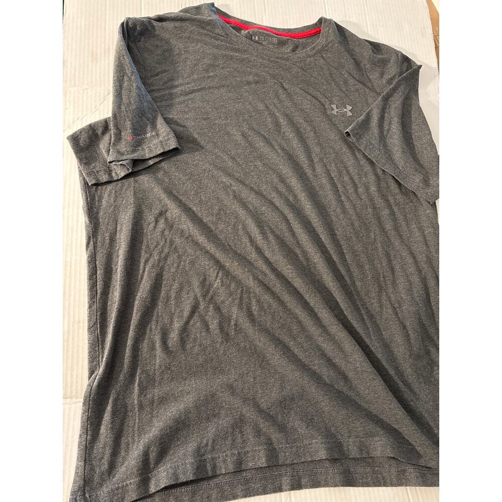 adults under Armour T-shirt 2XLG